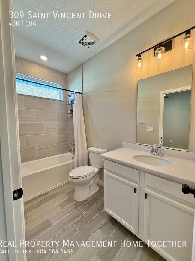 Building Photo - 309 St Vincent Dr