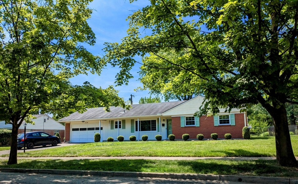 Primary Photo - 1118 Lincoln Park Blvd