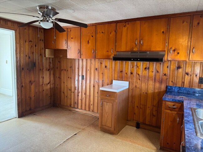 Building Photo - 3222 Perry Blizzard Rd