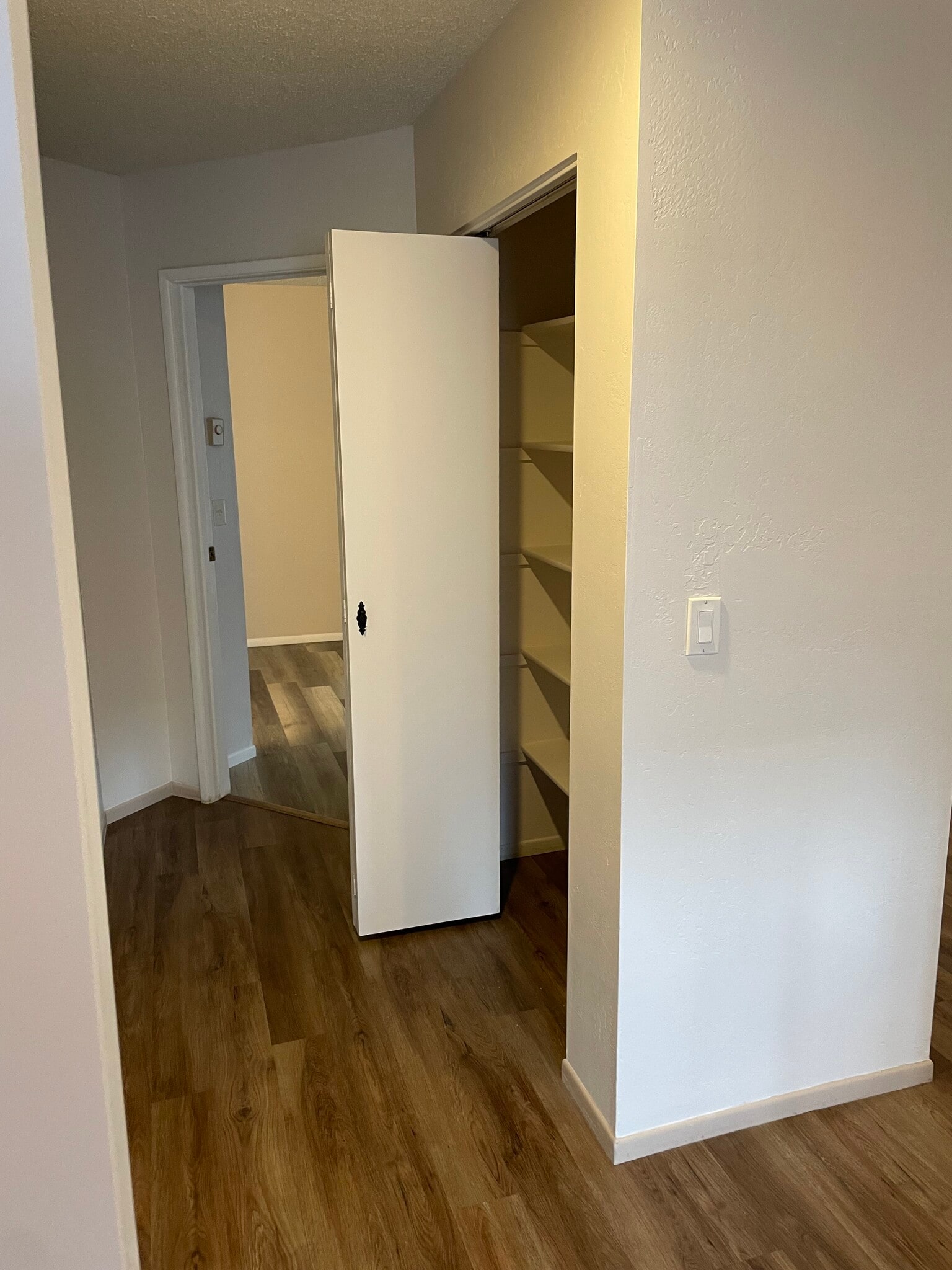 Storage - 333 W Leroux St