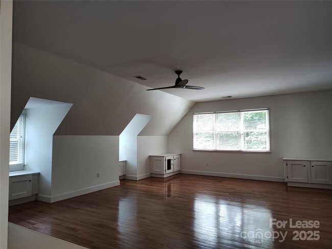 Building Photo - 5630 Colony Rd