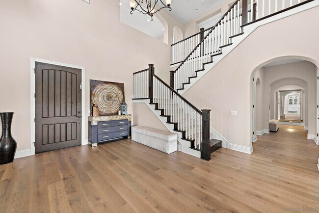 Building Photo - 14748 Valle Del Sur Ct