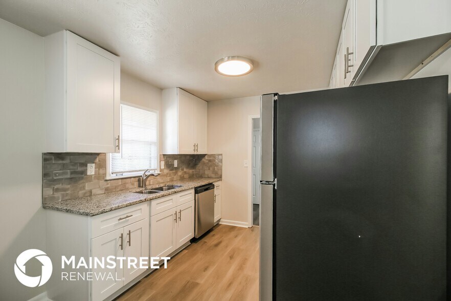 Building Photo - 2101 Ann Ct