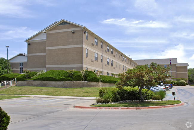 Primary Photo - Mollie & Max Barnett Apartments