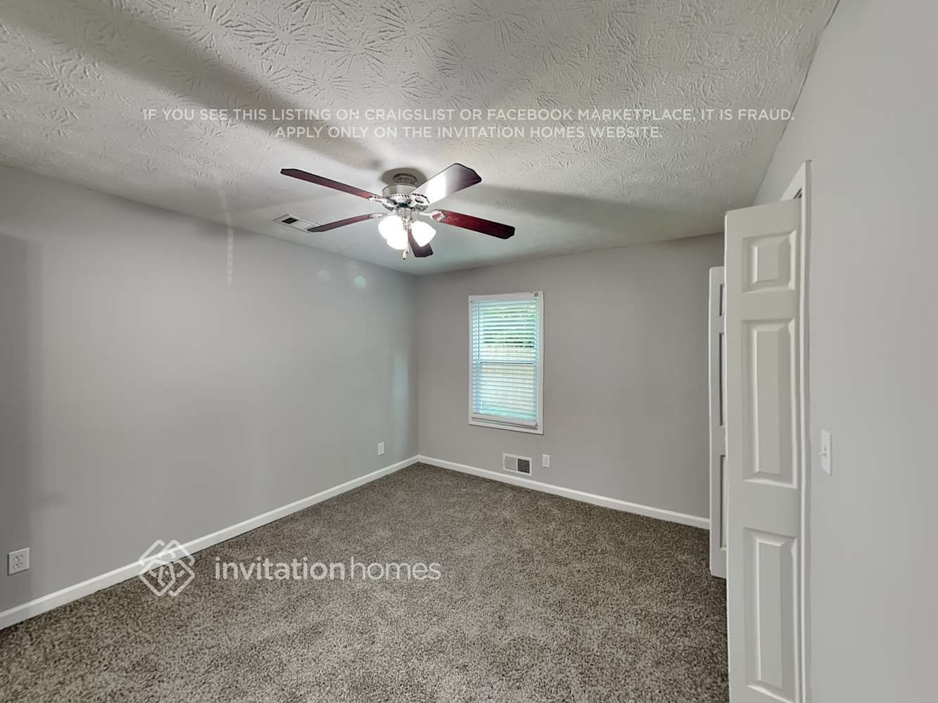 Building Photo - 5847 Meadow View Ln