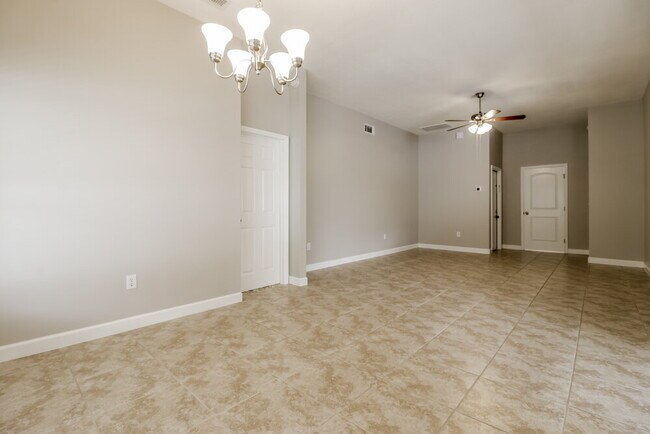 Building Photo - 1243 Big Sky Dr