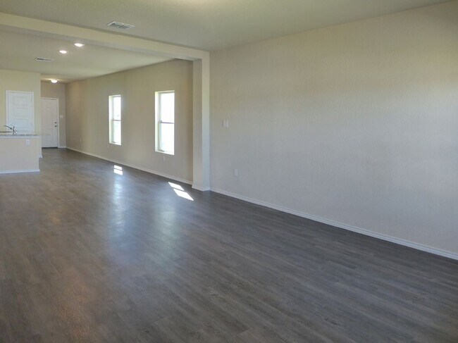 Building Photo - 10807 Fox Trot Way