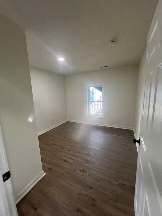 Building Photo - 45 Granite St