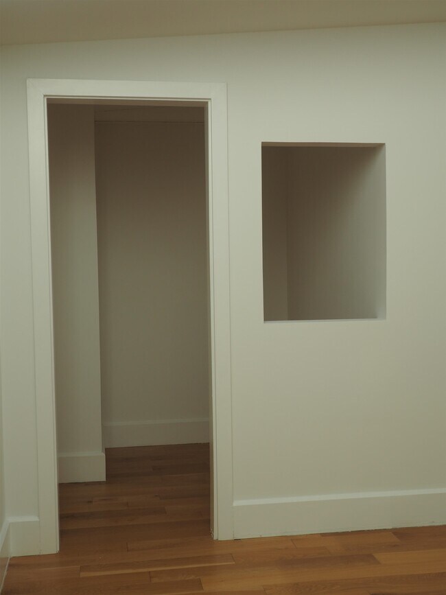 Building Photo - 50 Dey St