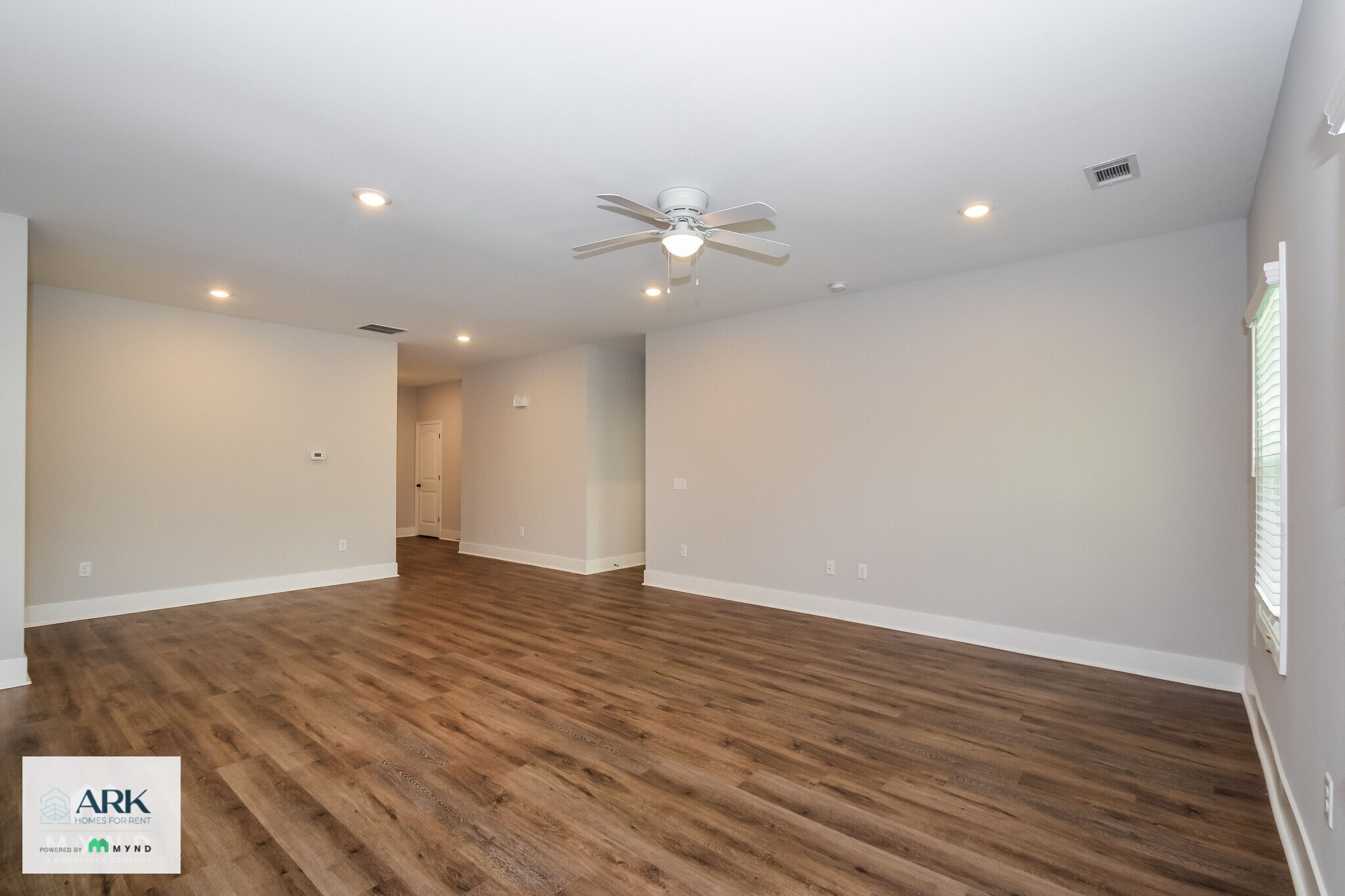 Building Photo - 21 Greyfield Dr