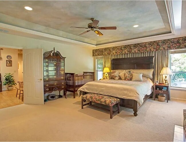 Building Photo - 4 Bed 3 Bath Elegant Home In Lafayette W/ ...