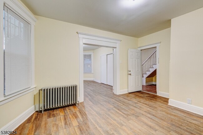 Building Photo - 178 N 16th St