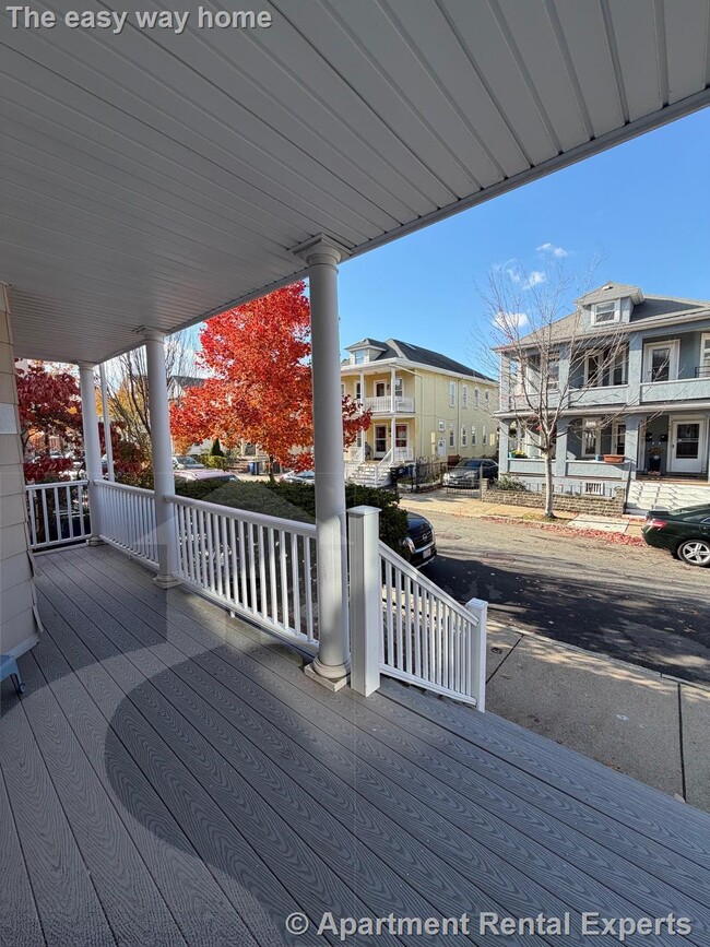 Building Photo - 41 Michigan Ave