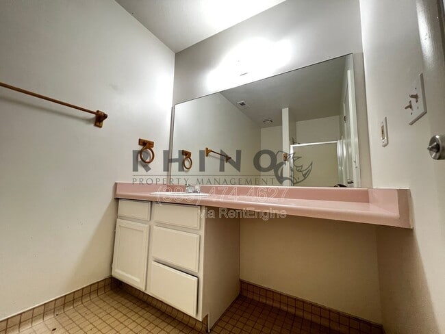 Building Photo - 4866 W 4780 S