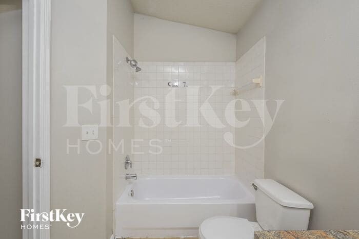 Building Photo - 7464 Little Pond Ct