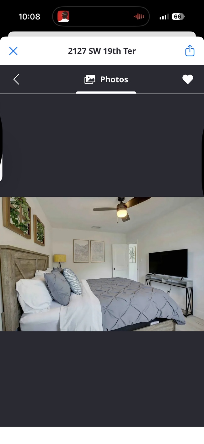 Building Photo - 2127 SW 19th Ter