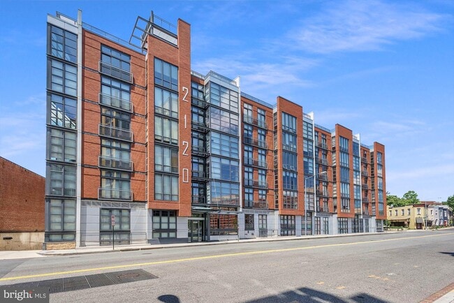 Building Photo - 2120 Vermont Ave NW