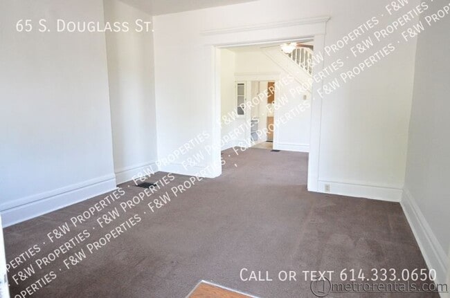 Building Photo - 65 S Douglass St