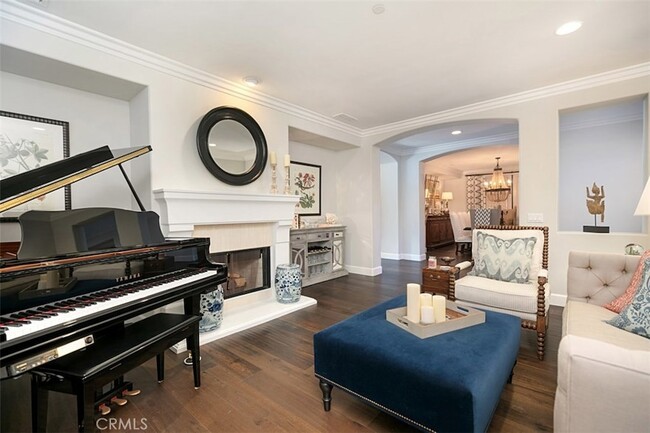 Building Photo - 27 Via Monarca St