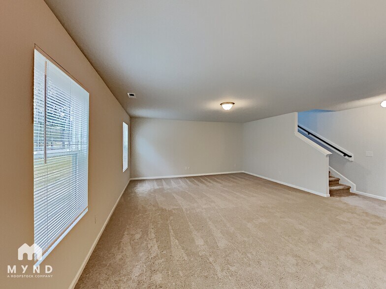 Building Photo - 126 Forest Bend Way