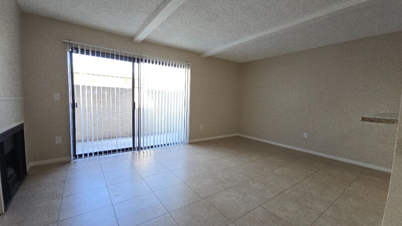 Building Photo - 2120 Delaware St