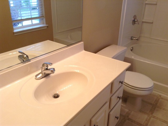 Building Photo - 3607 Sunset Hollow Dr