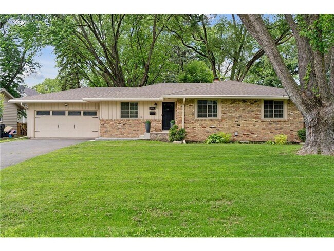 Primary Photo - 5624 Dale Ave