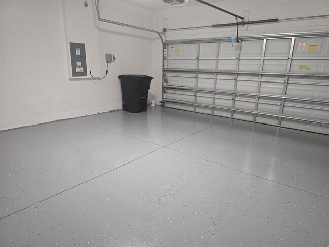 Building Photo - 6779 Flint Crk Dr