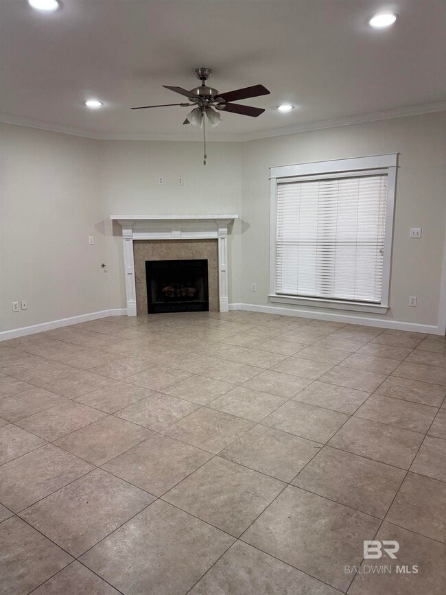 Building Photo - 11966 Balsam Ct