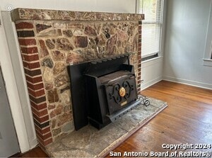 Building Photo - 816 S Austin St