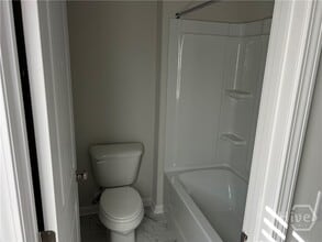 Building Photo - 105 Shelton Dr