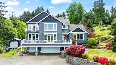 Building Photo - Exquisite Fox Island Home 3 Bedroom, 3.5 B...