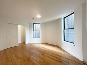 Building Photo - 4741 S Evans Ave