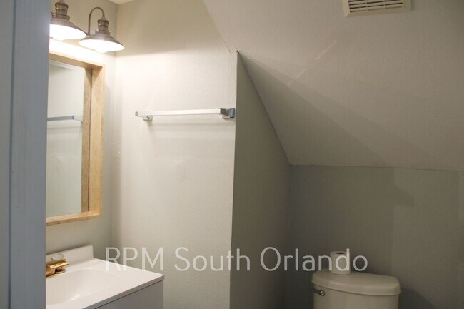 Building Photo - Kissimmee Pool home 4 bed 2.5 bath