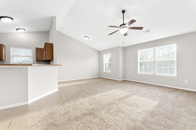 Building Photo - 208 Taddeo Dr