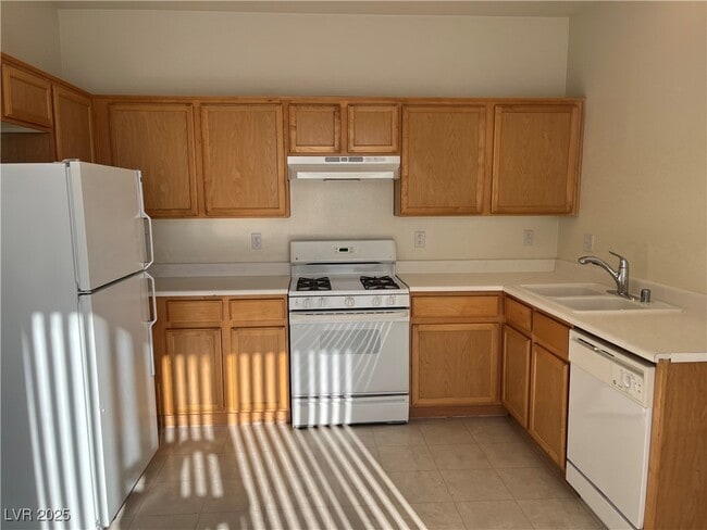 Building Photo - 4915 Midnight Oil Dr