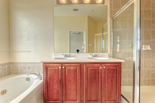 Building Photo - 1856 NW 9th St