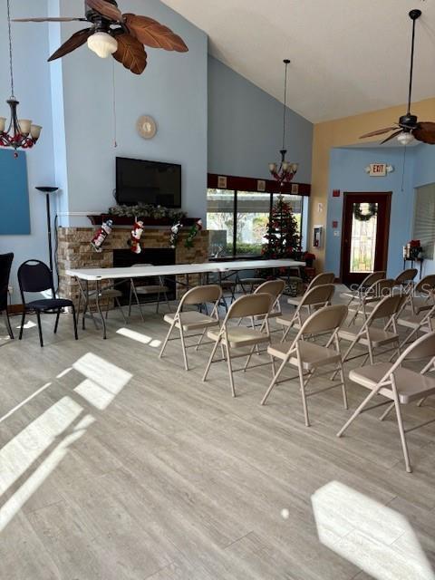 Building Photo - 1550 S Belcher Rd