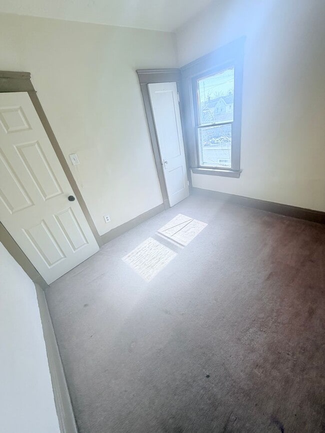 Building Photo - 3395- 3397 W. 100th