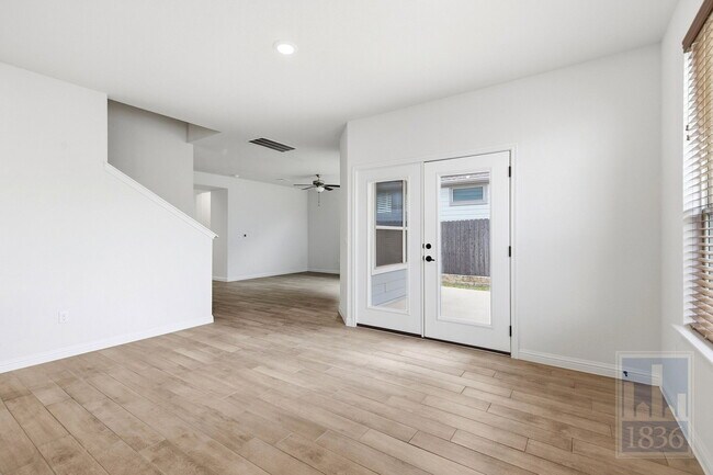 Building Photo - 8309 Greyhawk Cv