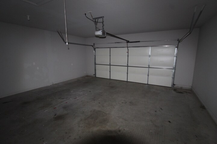 Building Photo - 20659 Landmark Dr