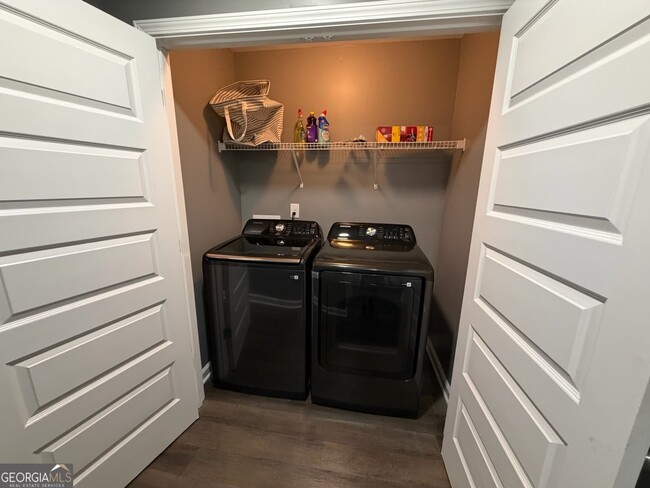 Building Photo - 3583 Brycewood Dr