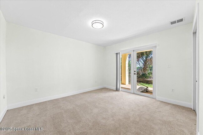 Building Photo - 870 Vignoles Ave NE