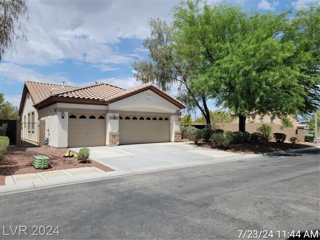 Primary Photo - CHARMING SINGLE-STORY SOUTHERN HIGHLANDS H...