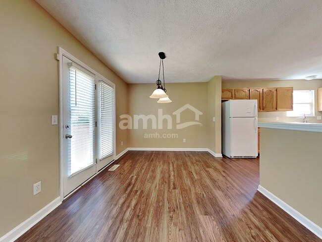 Building Photo - 2733 Jenny Marie Dr