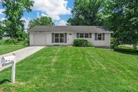 Building Photo - 1121 Dauphine Ln