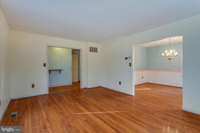 Building Photo - 12225 Tall Pines Ct