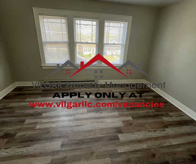Building Photo - 6244 Garfield Ave