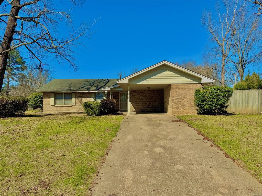 Building Photo - 761 Forestdale Dr