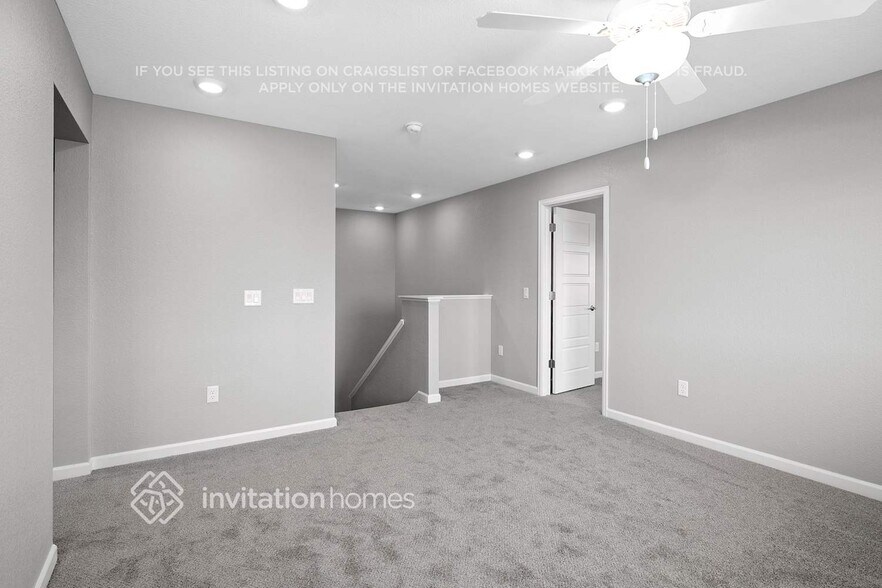 Building Photo - 1737 S Elk Way